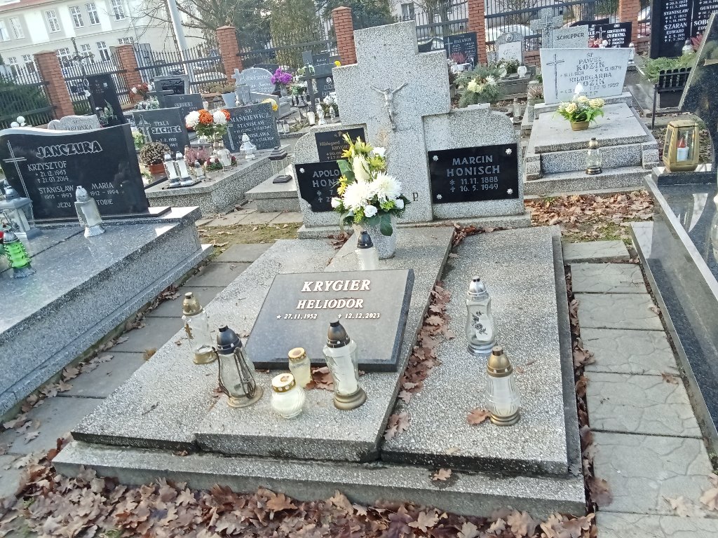 Grób Heliodor Krygier