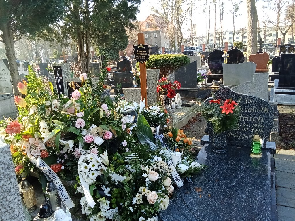 Grób Eugenia Myślińska