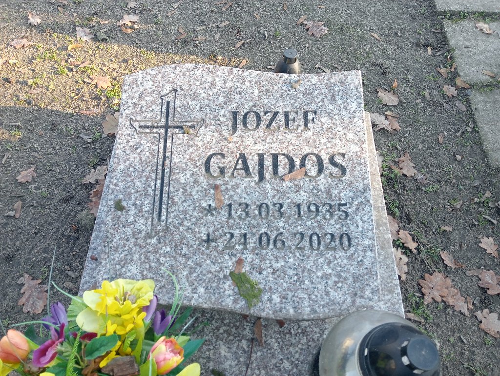 Grób Józef Gajdos